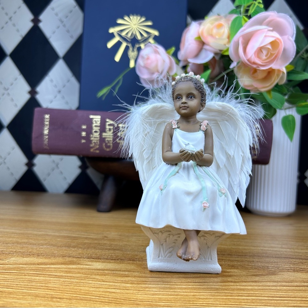 Sweet Child Angel Figurine Sculpture Nurturing Birds Home Décor Collectible Rare - Picture 11 of 12